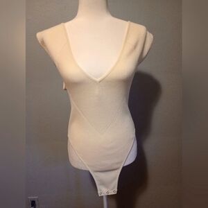 Kendall & Kylie Cream Ribbed Sleeveless Bodysuit V-Neck